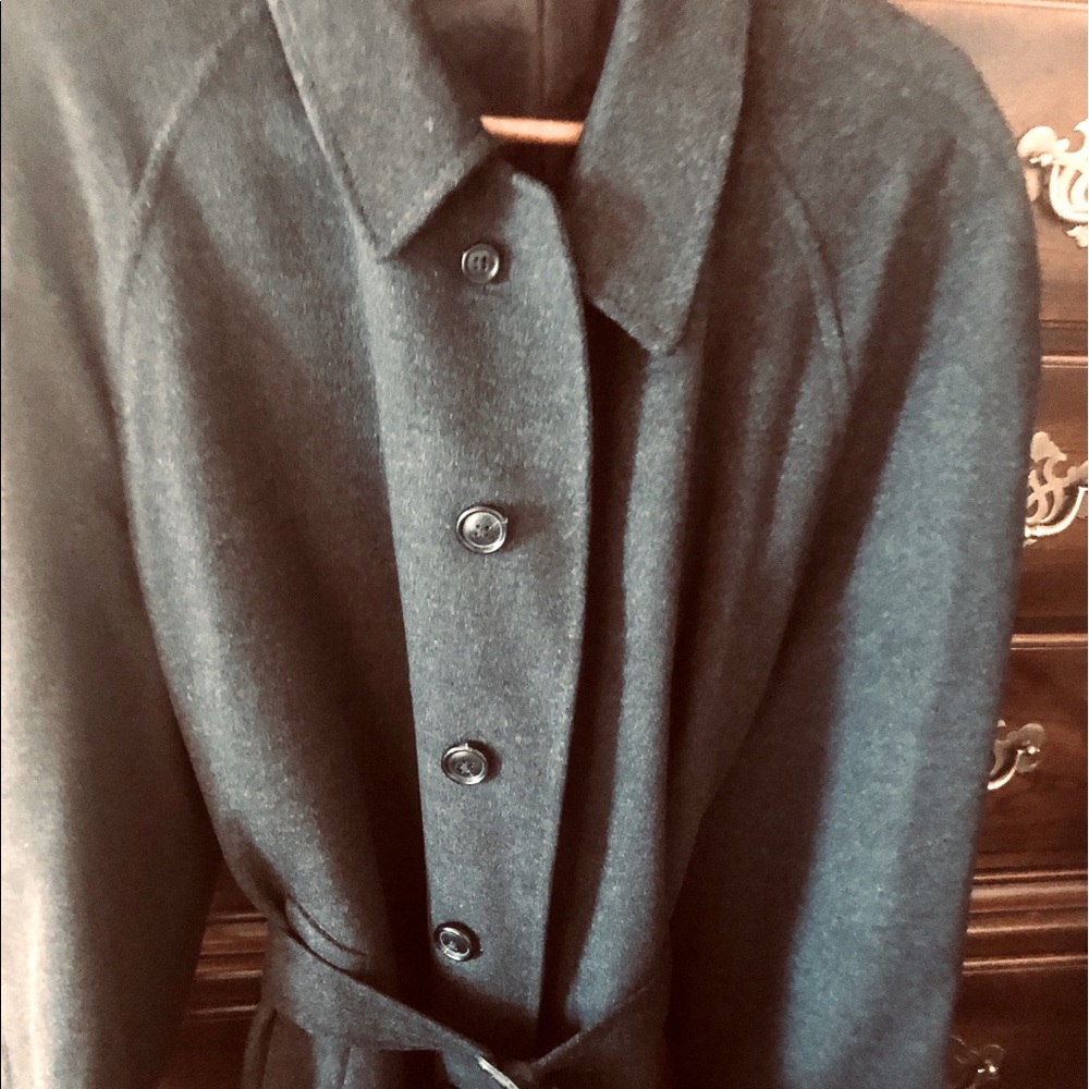 Hickory Freeman 💯% cashmere overcoat